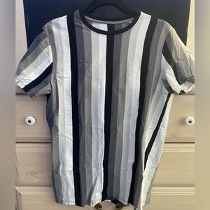 black white grey and tan striped mens tshirt size small